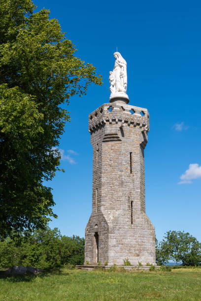 istock The Notre-Dame de l’Esperance tower of Mont-Dol 1473802621