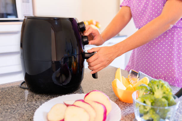 istock Air Fryer 1473808013