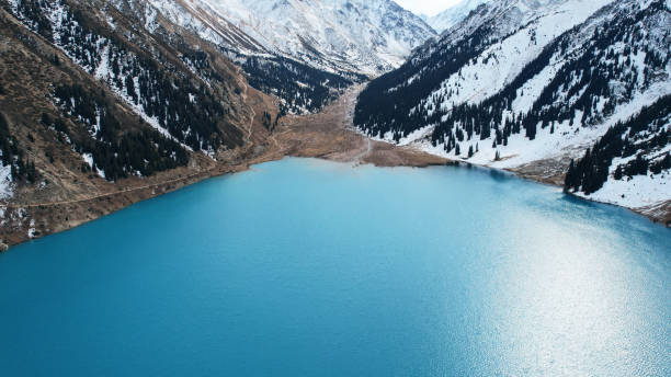 istock Lake in the mountains with turquoise blue water 1473861192