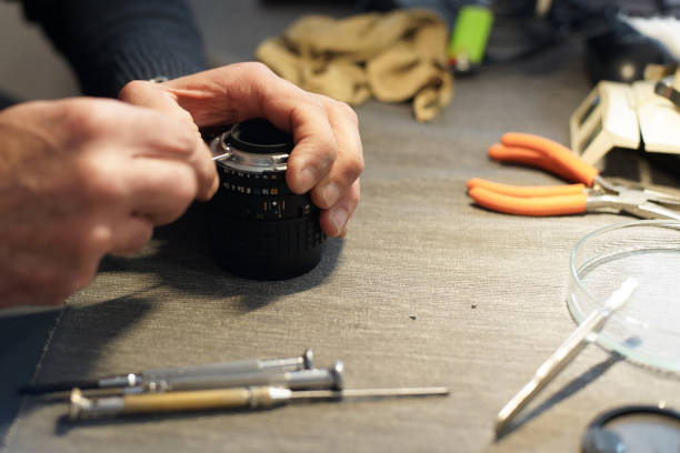 istock Vintage lens repair n3 1473880746