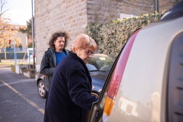 istock Coming home after grocery shopping 1473886269