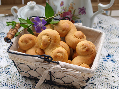 Homemade Greek Easter cookies, Greek koulourakia
