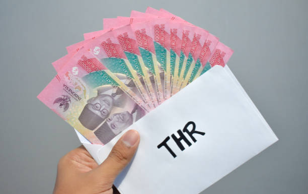 thr geld - indonesian currency stock-fotos und bilder