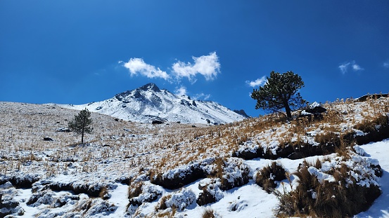landscape in the upper area of ​​the Nevado de Toluca volcano on a snowy day