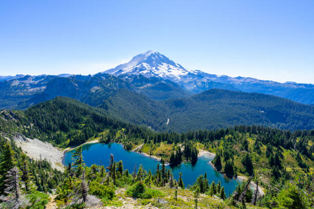 istock Snow Mountain and Alpine Lake 1474062523