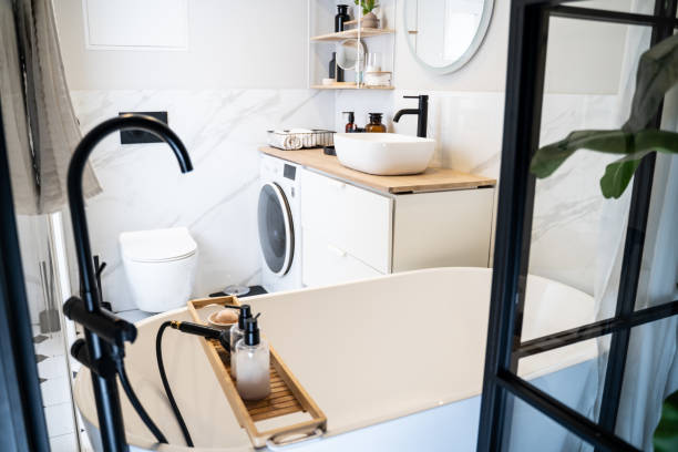 istock Bright elegant bathroom interior in a luxury house 1474093693