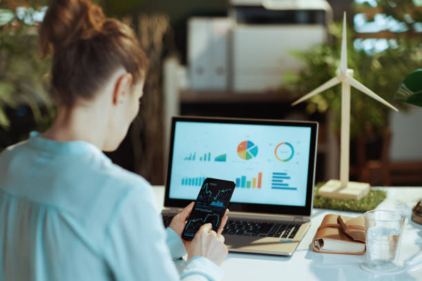 istock woman doing cryptocurrency business trading 1474122750