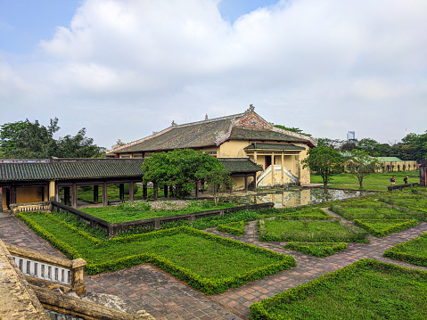 Temple and garden in Huê citadel
