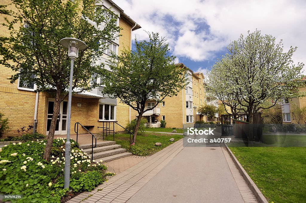 Los edificios de apartamentos - Foto de stock de Aire libre libre de derechos