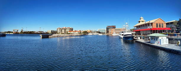 istock Palafox Pier and Marina 1474179342