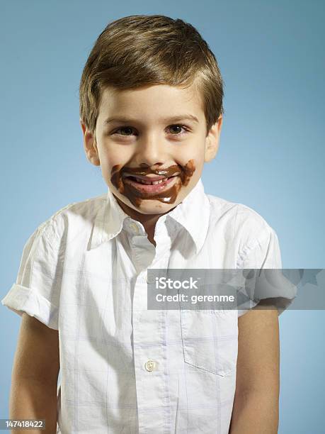 Ragazzo Di Cioccolato - Fotografie stock e altre immagini di Cioccolato - Cioccolato, Bambino, Viso