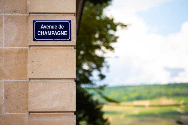 istock Avenue de Champagne road sign. 1474195687
