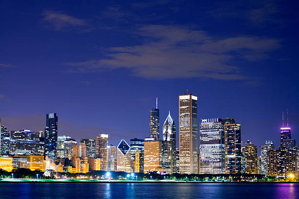 istock Night View at Downtown Chicago 147422260