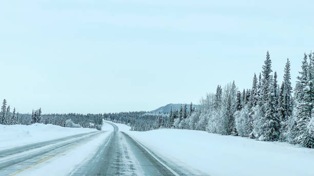 istock Winter Driving in the Last Frontier 1474260289