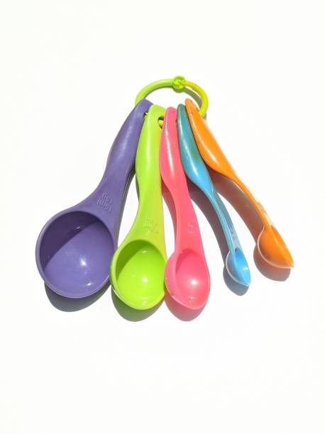 istock Steel measuring spoon 1474272201