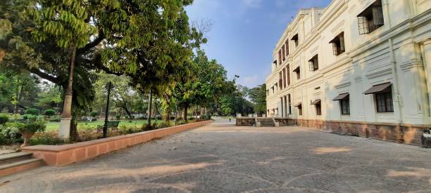 istock Lal bagh palace with garden 1474280589