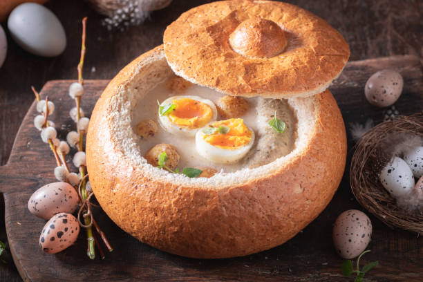 istock Hot sour soup served in unique way for Easter. 1474372327