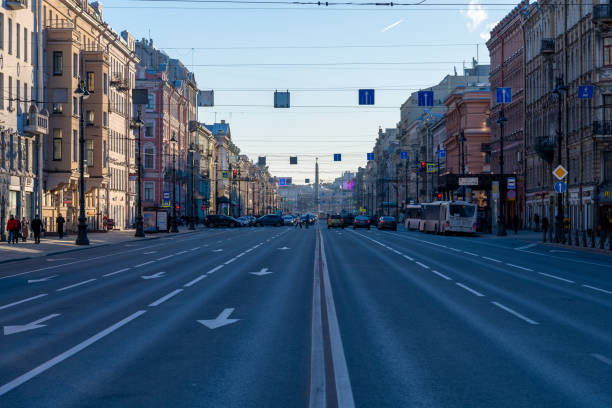 newski prospekt w sankt petersburgu - prospekt przodu zdjęcia i obrazy z banku zdjęć