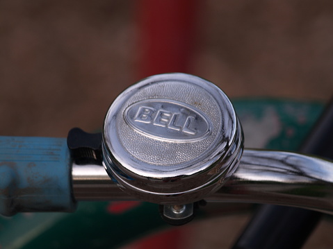 Bicycle bell on handlebars