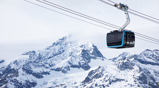 Cable Car (connects Trockener Steg with Klein Matterhorn) and Alps in the background