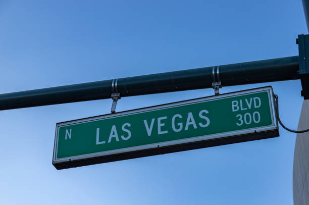 istock Las Vegas Boulevard Sign 1474539452