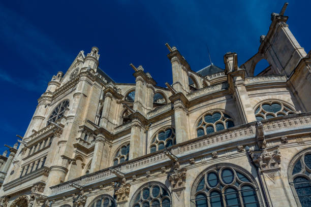 istock Saint-Eustache church in Paris 1474604288