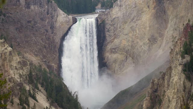 Grand Canyon of the Yellowstone Waterfall and Spray