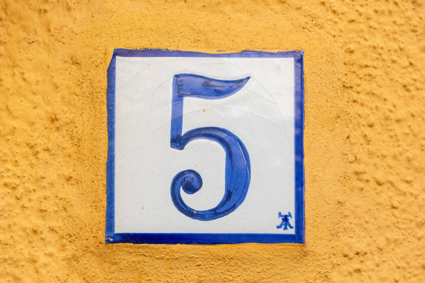 istock Old Weathered House Number 5, Tile on Wall 1474609651