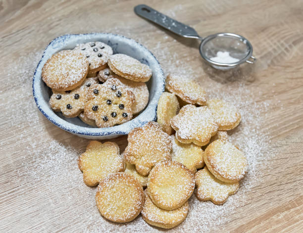 istock freshly baked cookies 1474623115