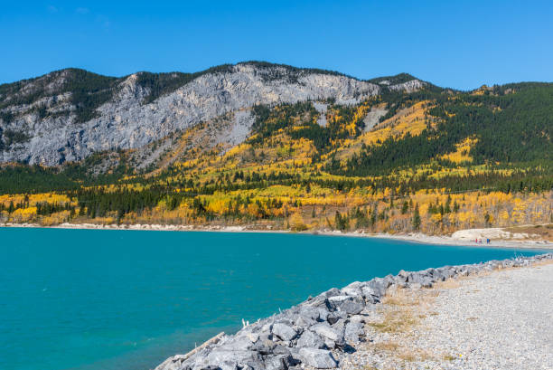 istock Fall colors and blue lake in Kananaskis in Alberta, Canada 1474641627