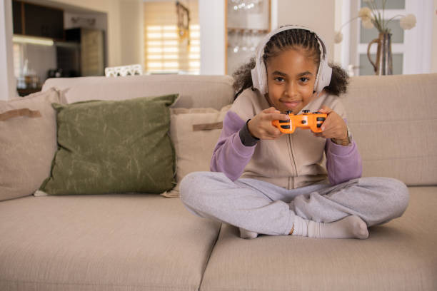 istock Young gamer playing esports 1474648555