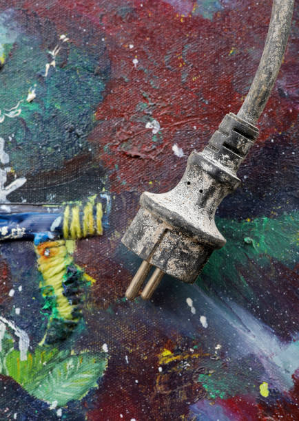 istock old and dirty male electric plug 1474750145