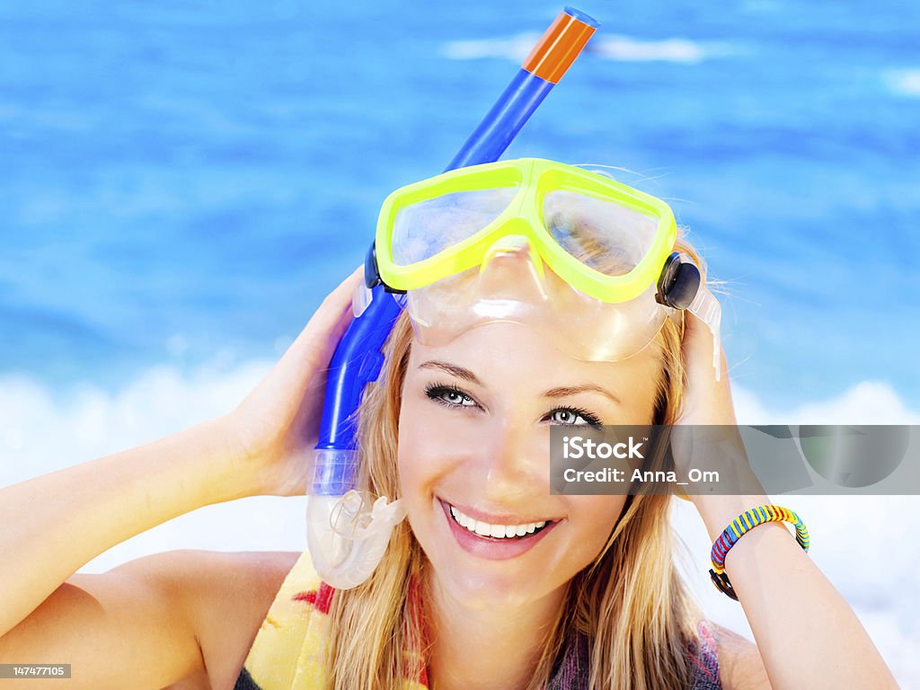 Hübsches teen Mädchen, die Spaß am Strand - Lizenzfrei Aktivitäten und Sport Stock-Foto