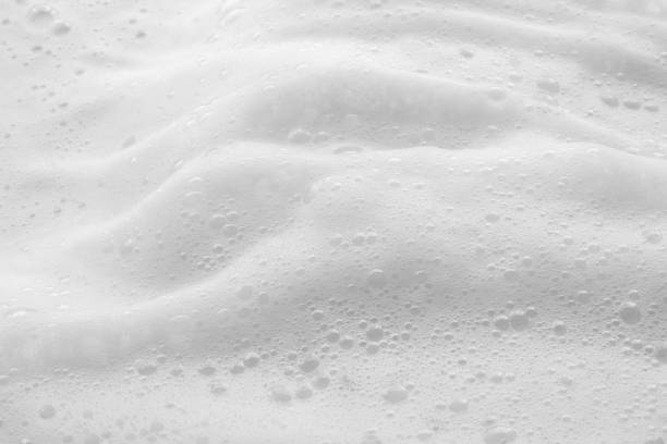 fondo abstracto de textura de burbujas de espuma de jabón blanco - bebida con espuma fotografías e imágenes de stock