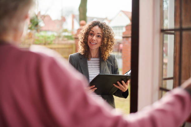 istock care visit to elderly tenant 1474809888