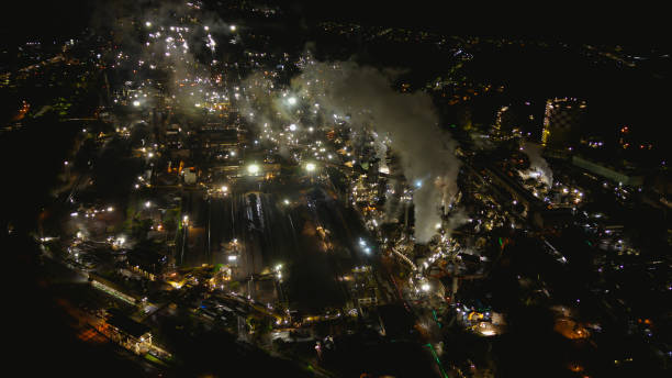 istock aerial view of an iron mill at night 1474817128