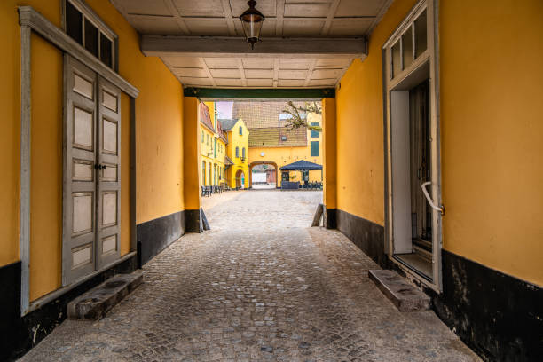 Assens medieval city small backyards, Denmark - fotografia de stock