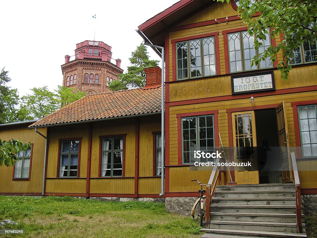 Шведская цветной cabin - Стоковые фото Скансен роялти-фри