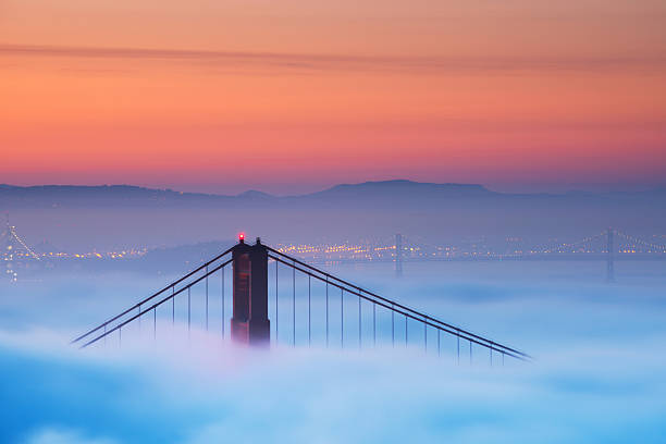 Golden Gate Nevoeiro - fotografia de stock