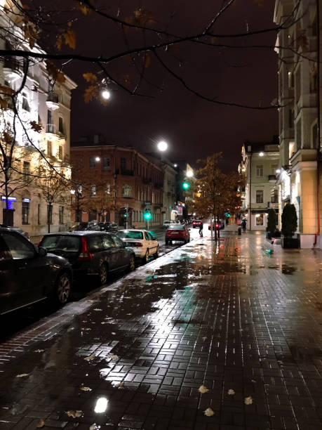 istock night city street 1474835273