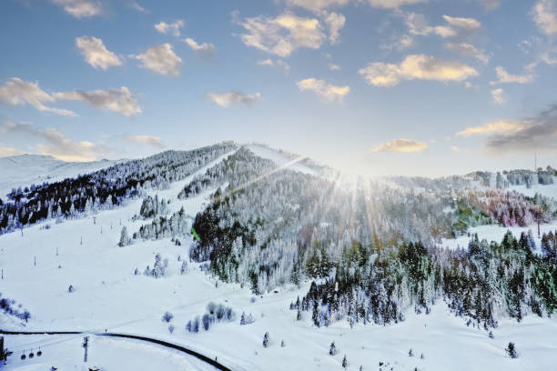 울루다그 산의 겨울 - bursa 뉴스 사진 이미지