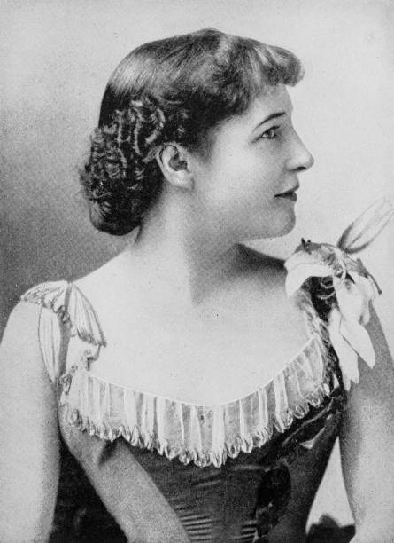 istock Portrait of 19th century stage celebrities: Mrs Langtry 1474841424