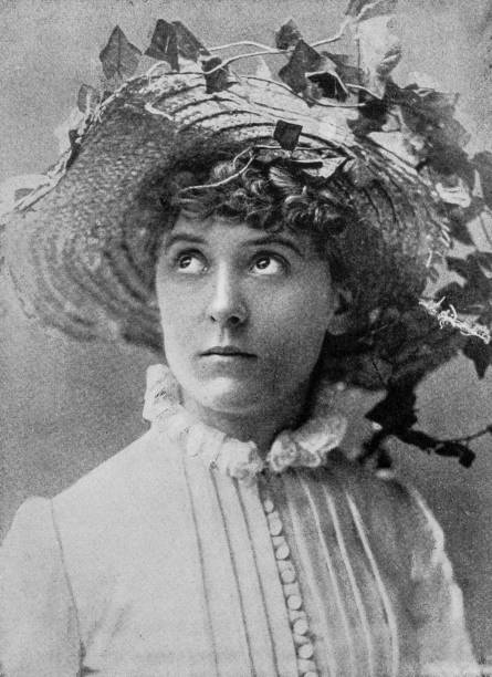 istock Portrait of 19th century stage celebrities: Annie Russell 1474842204