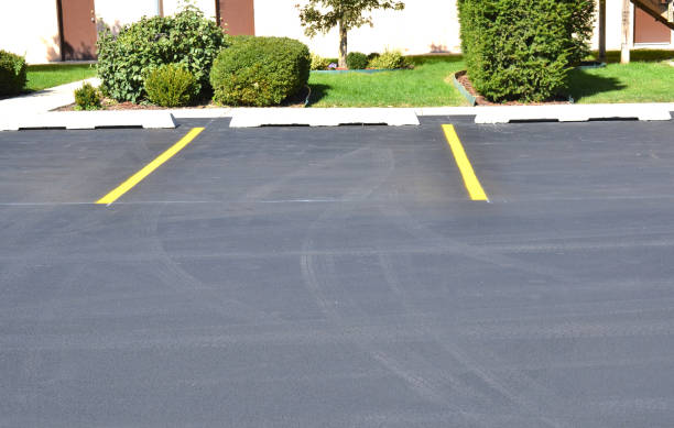 istock A rear parking lot 1474854988