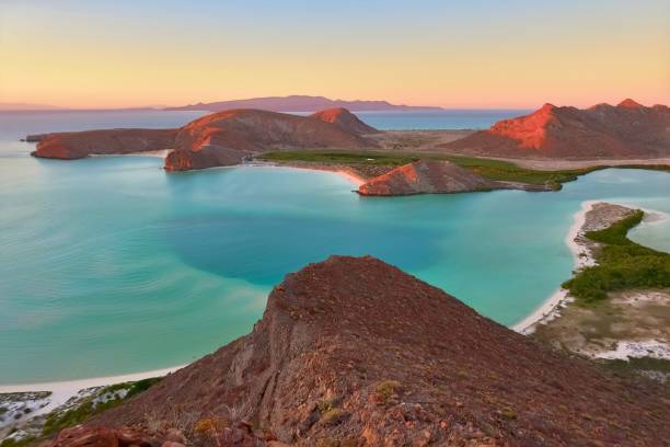 istock The Breathtaking Bay 1474873720
