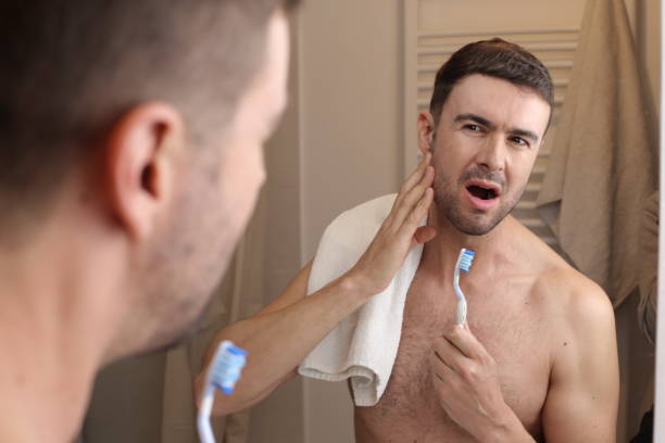 istock Man experimenting dental pain 1474887009
