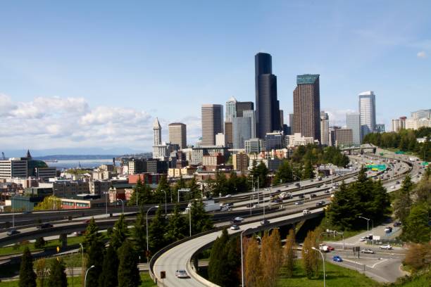 istock Seattle Skyline And The I5 Freeway 1474938330
