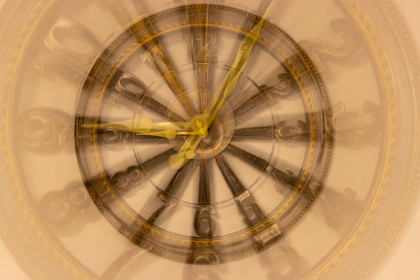 istock Time, It is a component quantity of various measurements used to sequence events. 1475009400