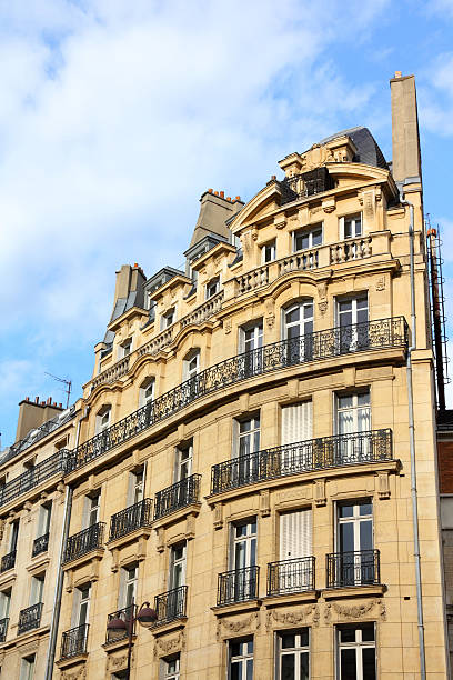 istock Paris, France 147503918