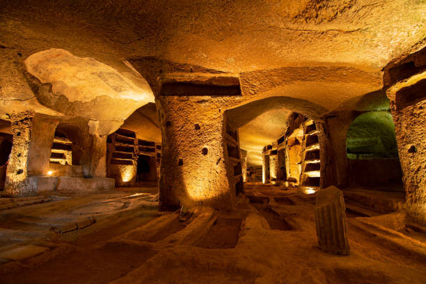 istock tour of underground naples in 2023 1475068740